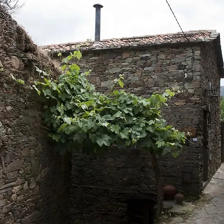 Talasnal Casa Da Urze Al Lousa  Room photo